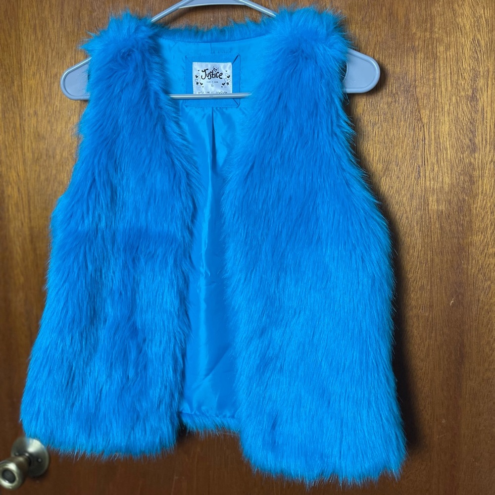 Justice blue faux fur vest (size 16)